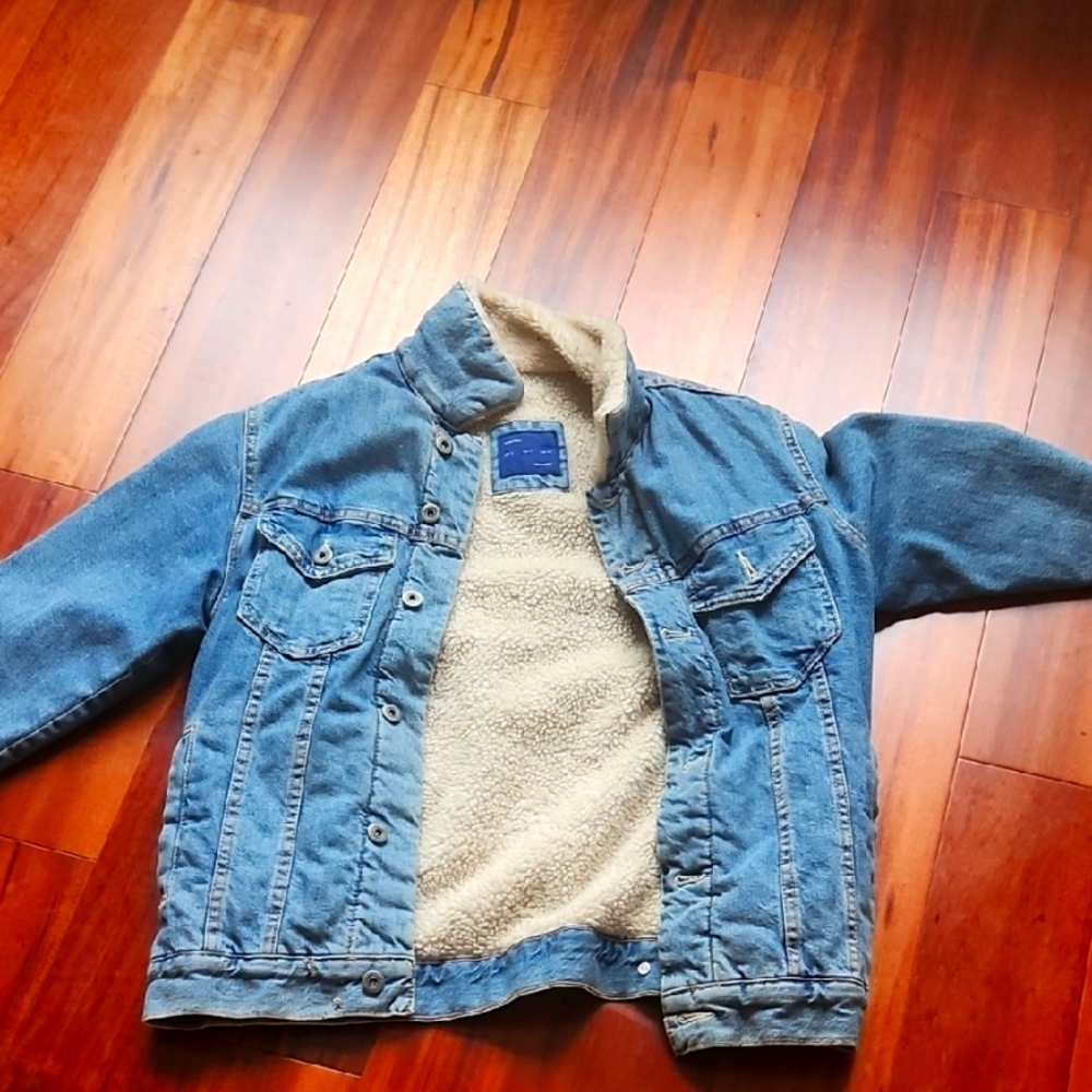Blue Denim Jacket with Sherpa Lining